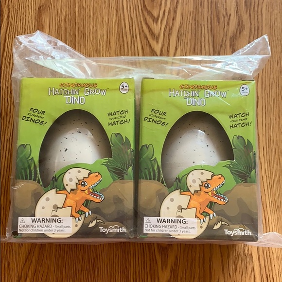 ginormous hatchin grow dino